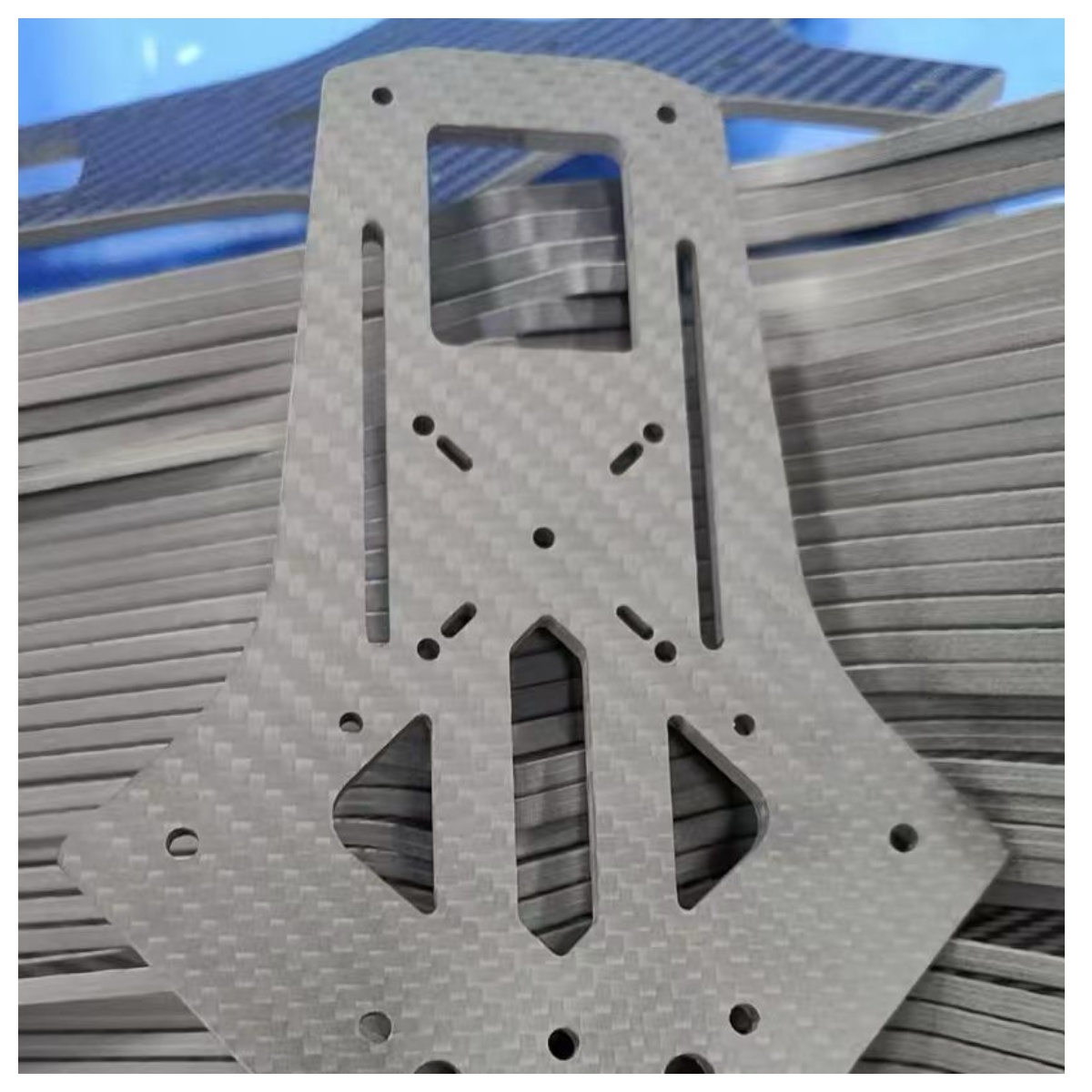 Carbon Fiber Sheet Plate Cutti - đánh giá và giá Crepe Pan Carbon
